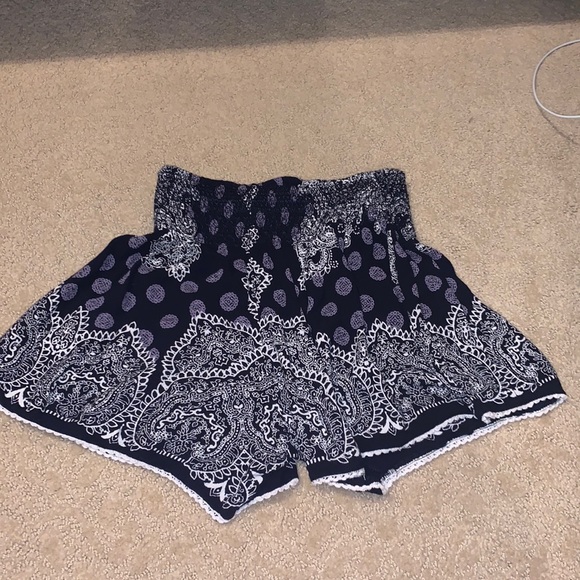 Tribal, flowy shorts, altar’d state, size S - Picture 2 of 4